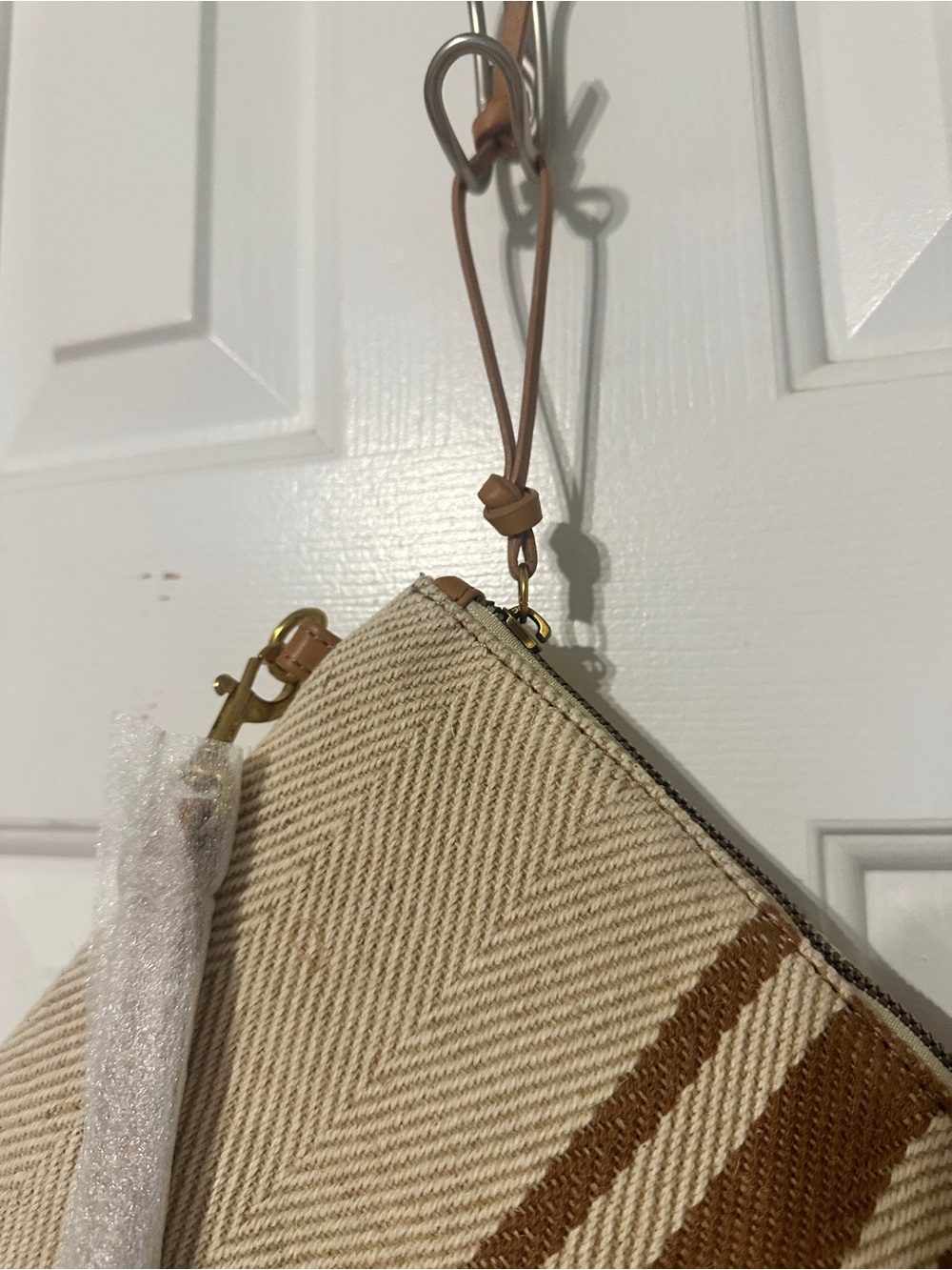 American Eagle Outfitters Beige Wristlet with Brown Stripe Detail - Picture 9 of 10